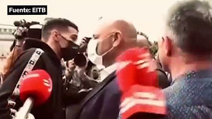 Un joven, a Espinosa de los Monteros (Vox): "Sois unos racistas. Aquí sobráis"