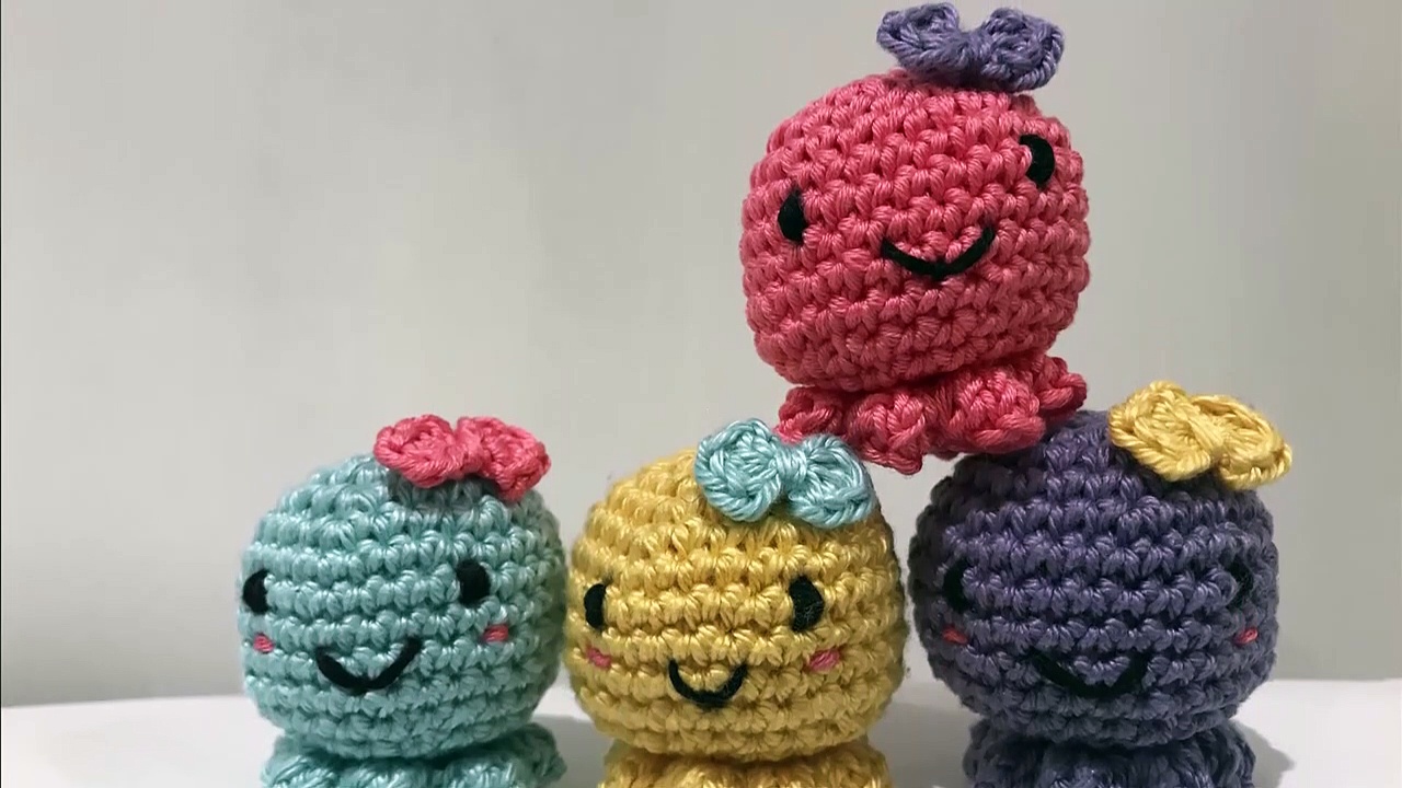 Crochet Along Amigurumi Mouse