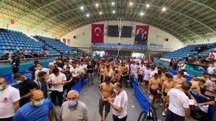 EDİRNE - Kırkpınar'da ilk gün yaklaşık 650 pehlivan kayıt yaptırdı