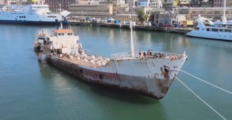 Genova - Demolizione di due “navi-rifiuto” (08.07.21)