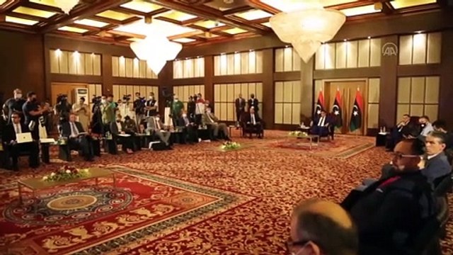 TRABLUS - Libya Başbakanı Dibeybe Merkez Bankasındaki bölünmenin acilen ortadan kaldırılması gerektiğini belirtti