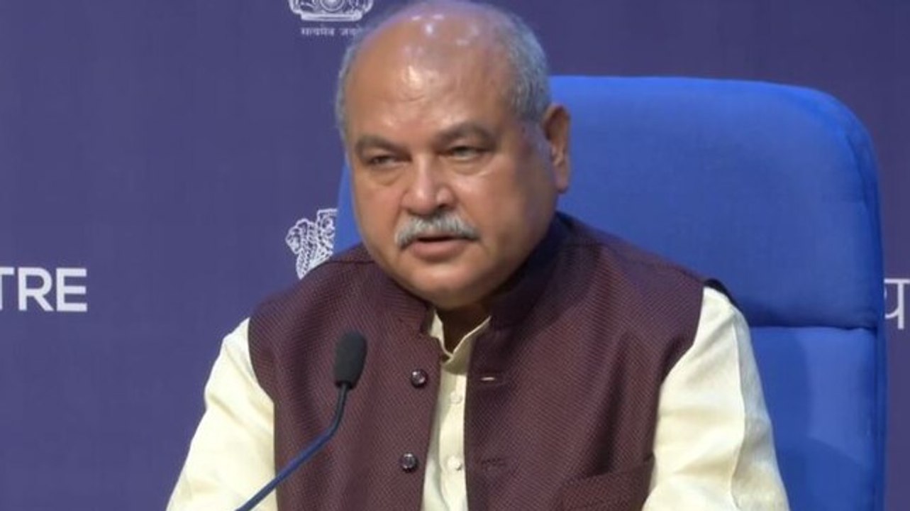 Narendra Singh Tomar urges farmers to end protests, says govt ready for discussions