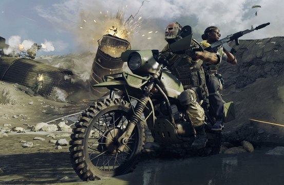 Youtuber NickMercs has warned console players of Warzone hackers