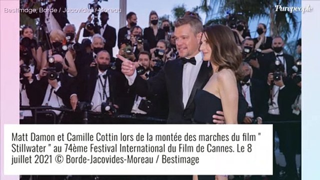 Camille Cottin à Cannes : renversante au bras de Matt Damon, en robe bustier