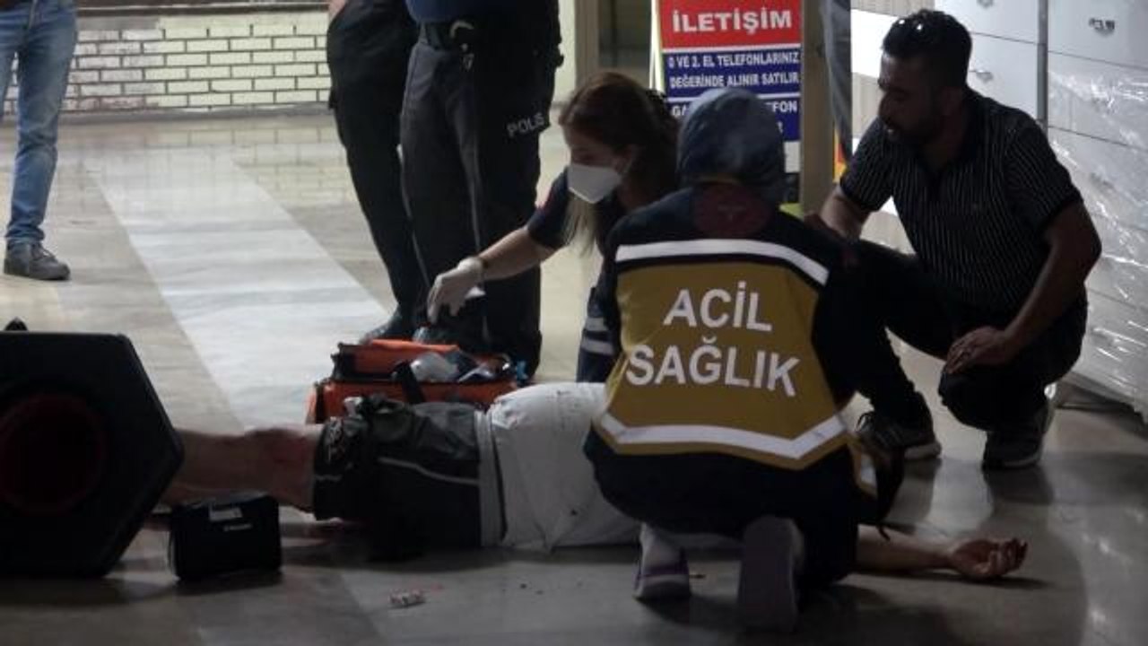 Kavgada tabancasını kaptırdı, bacağından vuruldu