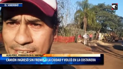 Camión ingresó sin frenos a la ciudad y volcó en la Costanera