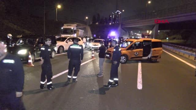 YÜKSEK GERİLİM HATTINDAN KOPAN KABLO TEM'E DÜŞTÜ, TRAFİK DURDU