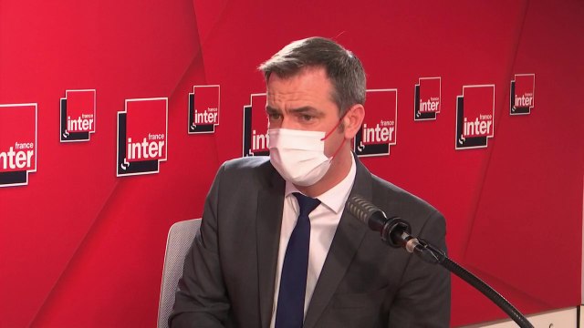 Olivier Véran : Ma conviction profonde, c'est que la couverture vaccinale des soignants va augmenter. En Italie, il a suffi de considérer que la vaccination serait obligatoire pour qu'on monte à 97% de couverture vaccinale des soignants.