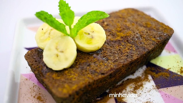 Bolo de banana e cacau no micro-ondas: uma sobremesa saudável
