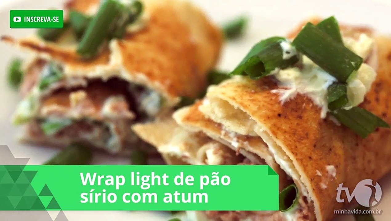 Wrap light de pão sírio com atum: um lanche rápido e saudável