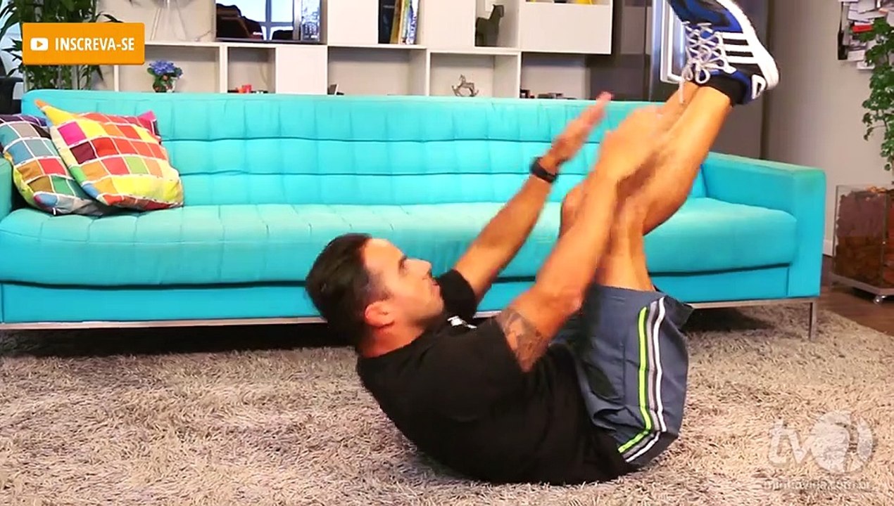 Treino em casa: 3 exercícios para conquistar a barriga tanquinho