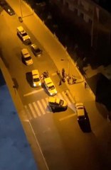 Esenyurt'ta gasp edilen şahıs çıplak kaldı