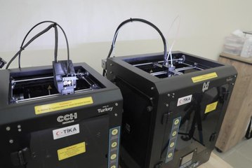 TİKA, Lübnan Üniversitesi Sayda Teknoloji Fakültesi'ne tam donanımlı 3D laboratuvarı kurdu