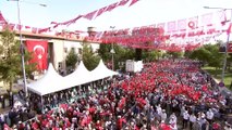 Cumhurbaşkanı Recep Tayyip Erdoğan: “Asıl KCK’sıyla, PKK’sıyla, PYD’siyle, HDP’siyle hep birlikte Kürt kardeşlerimin kanını sömüren, duygularını istismar eden bu çete, bu halkın başına gelmiş en büyük musibettir '