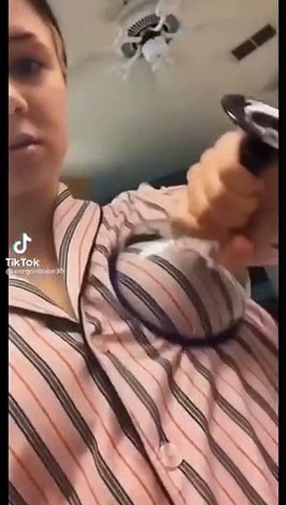 Ils essayent de trouver un ustensile qui est à la bonne taille pour leurs parties intimes !