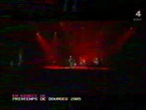 DE PALMAS à Bourges elle danse seule