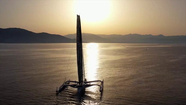 BIENVENUE À AJACCIO - MAXI BANQUE POPULAIRE XI - VOILE BANQUE POPULAIRE