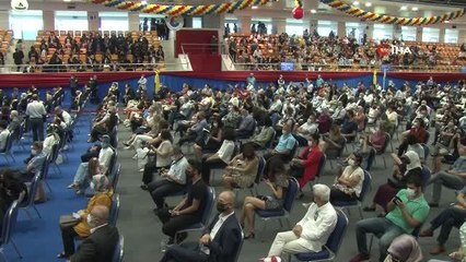 TOBB ETÜ öğrencilerini mezun etti