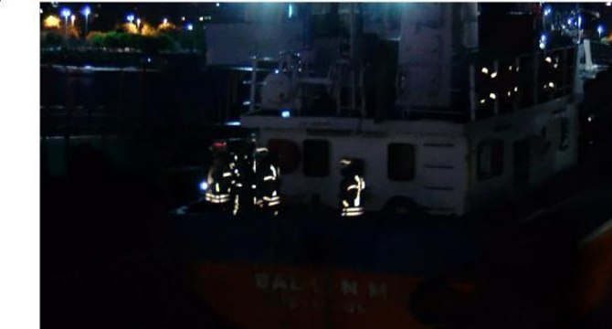 Son dakika! MALTEPE'DE YAKIT TANKERİNDE YANGIN