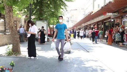 Engelini, hayata gülen gözleri ile aştı