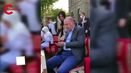 Erdoğan, Neşet Ertaş'ın 'Gönül Dağı' türküsünü söyledi