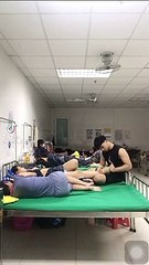 Clip chồng chăm vợ tại khoa sản