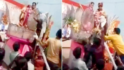 Viral: పెళ్లి కొడుకును పీటల మీదే చెప్పుతో.. Mother Beats Groom With Slipper