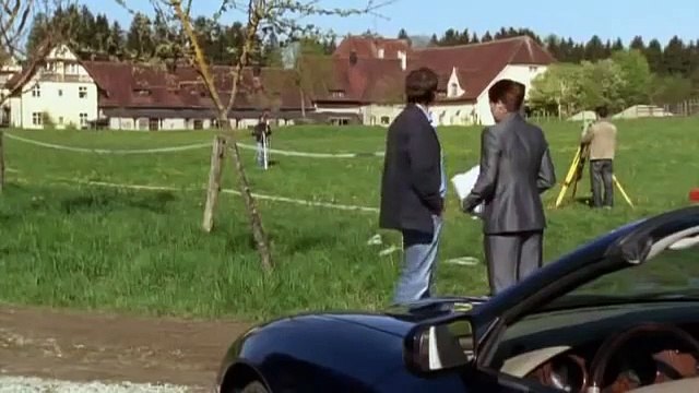 Die Rosenheim Cops - Staffel 8 Folge 5 - Ein Mordsjahrgang