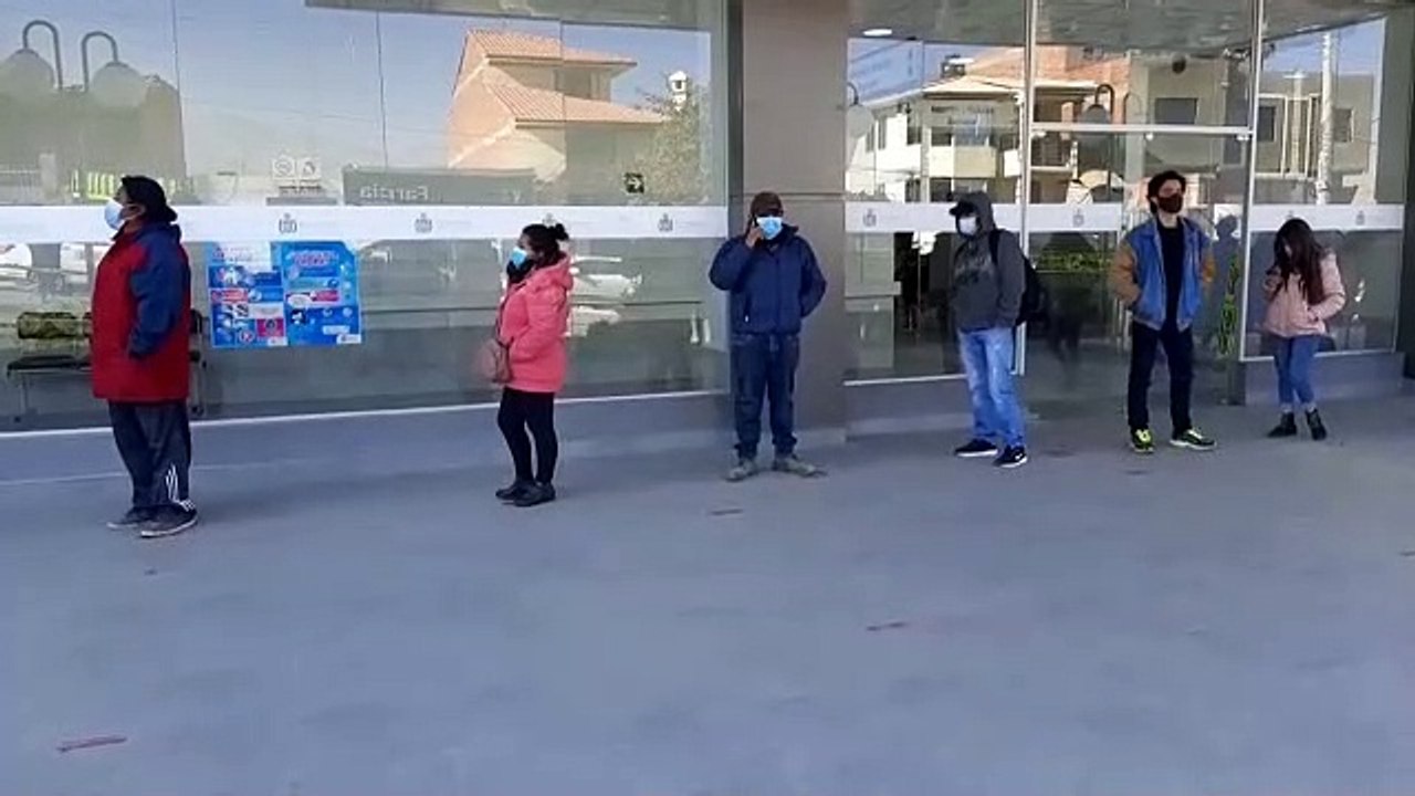 Masiva concurrencia de la ciudadanía en los centros de vacunación del país