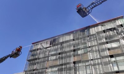 Son dakika haberleri: Ataşehir'de bir binada yangın çıktı