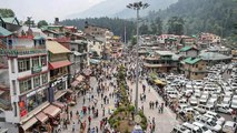Hillstations choked with tourists, locals fear rise in Covid-19 cases