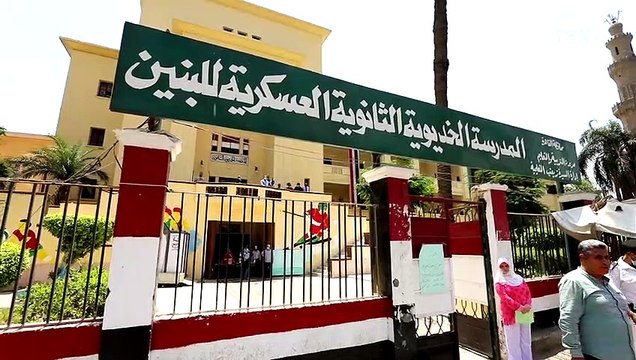 جولة وزير التربية والتعليم بمدرسة الخديوية الثانوية في أول أيام امتحانات الثانوية العامة الدور الأول
