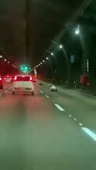 Carrinhos de rolimã surpreendem motoristas na descida da serra pela Imigrantes