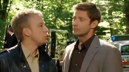 Die Rosenheim Cops - Staffel 11 Folge 26 - Ein Fall von Hochmut