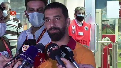 Arda Turan: "Galatasaray'a hizmet çok önemli"
