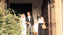 Felipe Cortina y Amelia Millán salen felices después de la boda