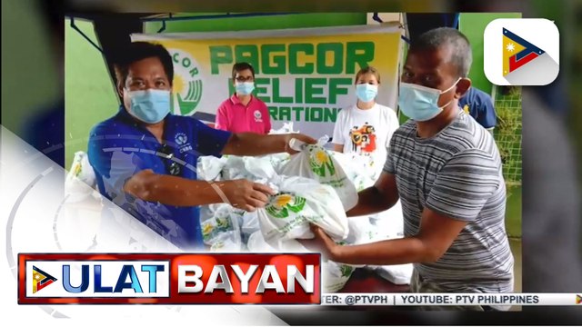 PAGCOR, namigay ng 2-K relief packs sa mga residenteng lumikas mula sa mga lugar na apektado ng pag-aalboroto ng Bulkang Taal