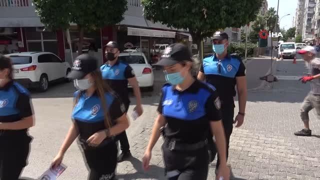 KADES hakkında bilgilendirme yaparken, uygulama sayesinde kurtulan şiddet mağduru kadın ile karşılaştılar