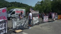 Decenas de viajeros bloquean las fronteras para protestar por el límite a no vacunados de Eslovaquia
