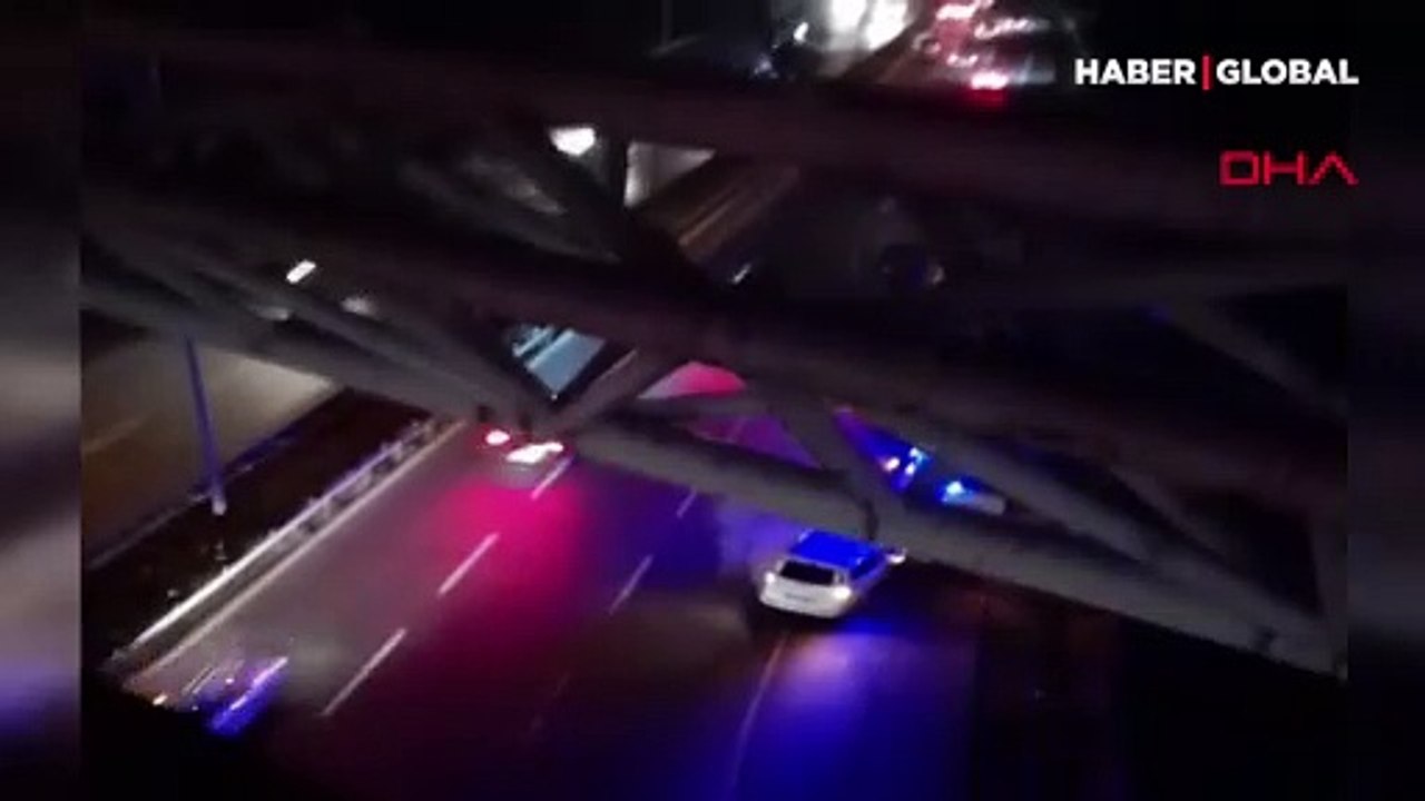 Hafif ticari araç önce ambulansa sonra TIR'a çarptı! İşte o anlar