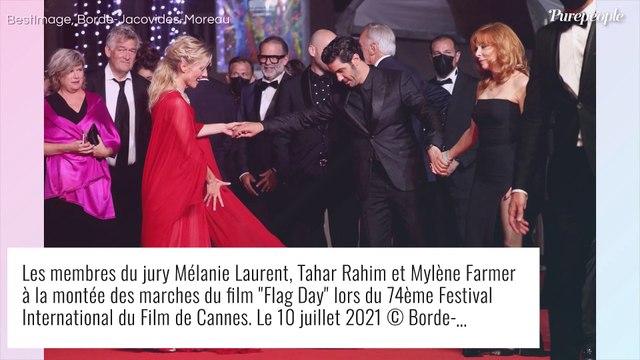 Cannes 2021 : Sean Penn en famille, Mélanie Laurent renversante au bras de Tahar Rahim