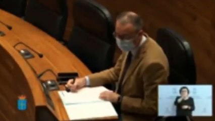 Por suerte, en Vox hay gente sensata con el asunto de la vacunación y que demuestran, además, que personajes como Steegmann sobran