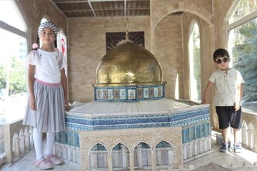 Minia Kudüs tırına yoğun ilgi