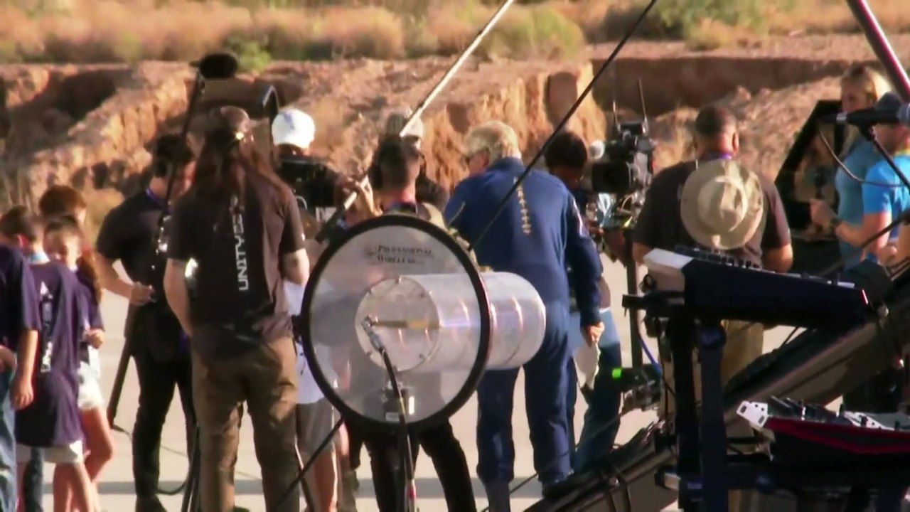 Erster Milliardär im All: Bransons bemannter Jungfernflug mit 'VSS Unity' geglückt