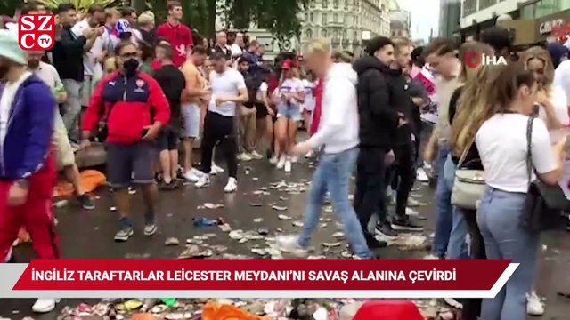 ingiliz taraftarlar, Leicester Meydanı’nı savaş alanına çevirdi