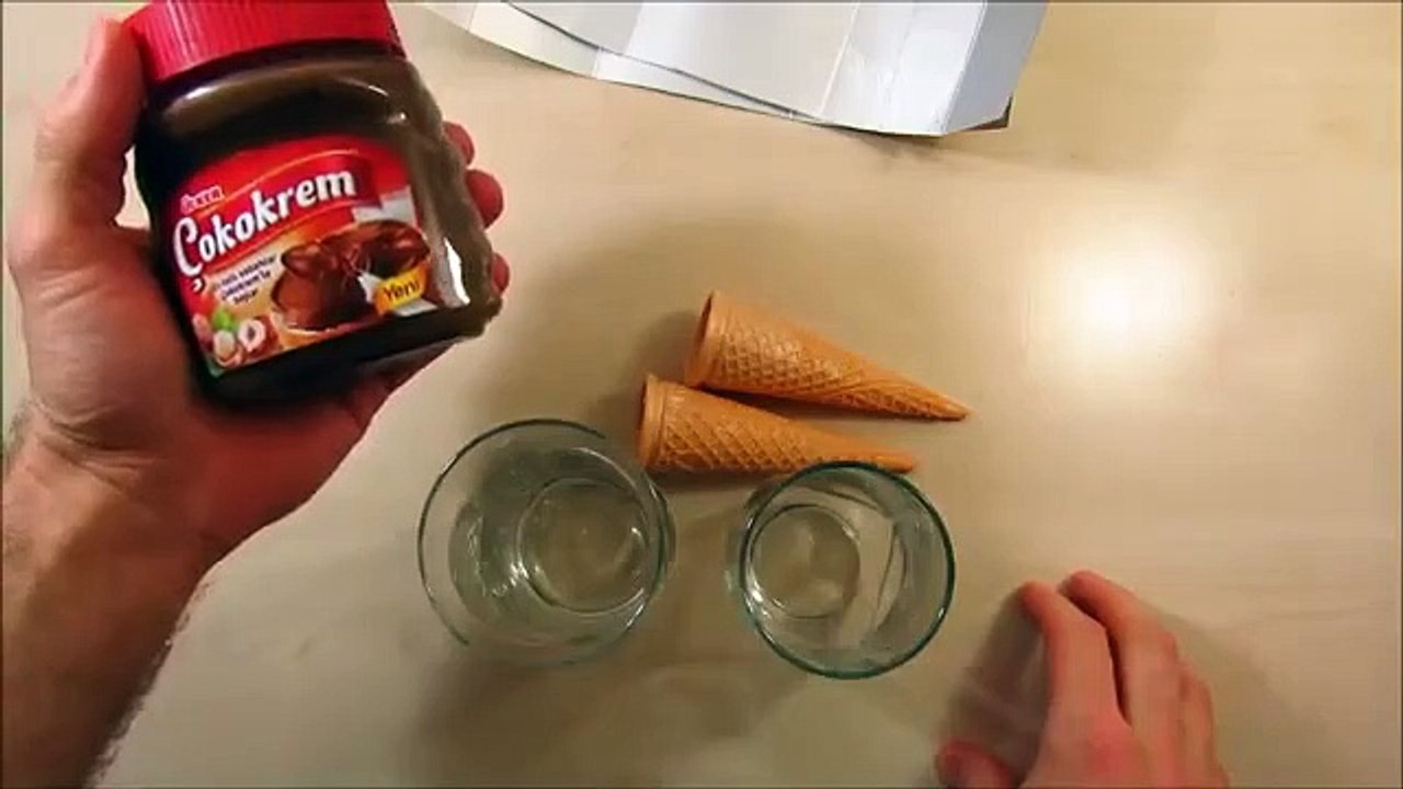 Dondurma yapımı , sade ve çikolatalı video Dailymotion