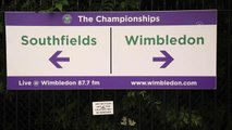 Wimbledon Tenis Turnuvası final maçı öncesi aşı karşıtları gösteri düzenledi
