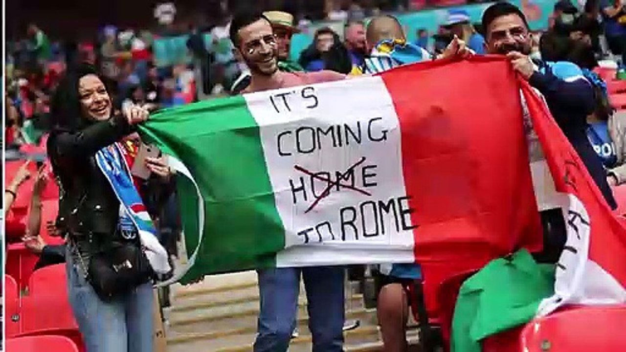 Euro2020, sfida a colpi di hashtag: "It's coming home" diventa "It's coming Rome"