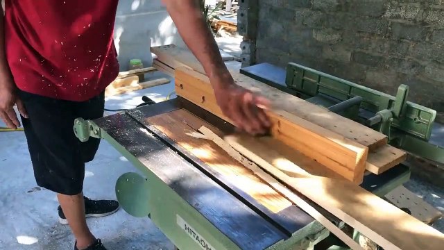 Amazing Woodworking Ideas From Old Wooden Pallets __ Creative Ideas With Outdoor Versatile Tables!