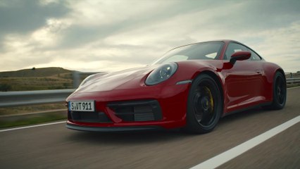 The new Porsche 911 Carrera GTS Driving Video